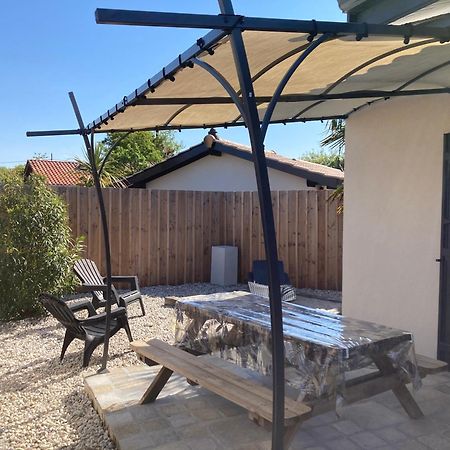 Charme & Confort- Les Cottages Du Bassin D'Arcachon- Petit-Dejeuner Sur Demande - Nuitee, Court Sejour, Semaine Gujan-Mestras Exterior foto