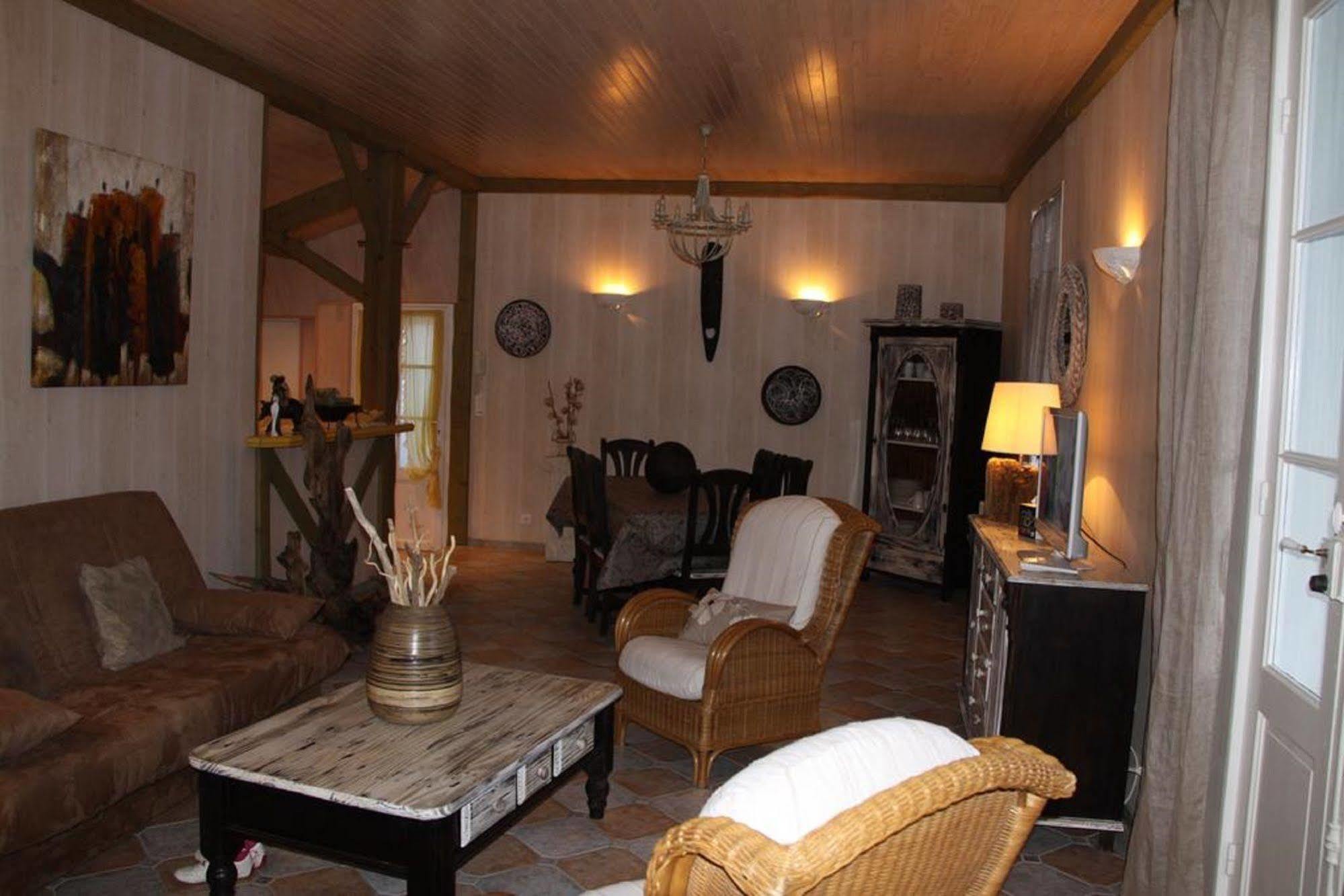 Charme & Confort- Les Cottages Du Bassin D'Arcachon- Petit-Dejeuner Sur Demande - Nuitee, Court Sejour, Semaine Gujan-Mestras Exterior foto
